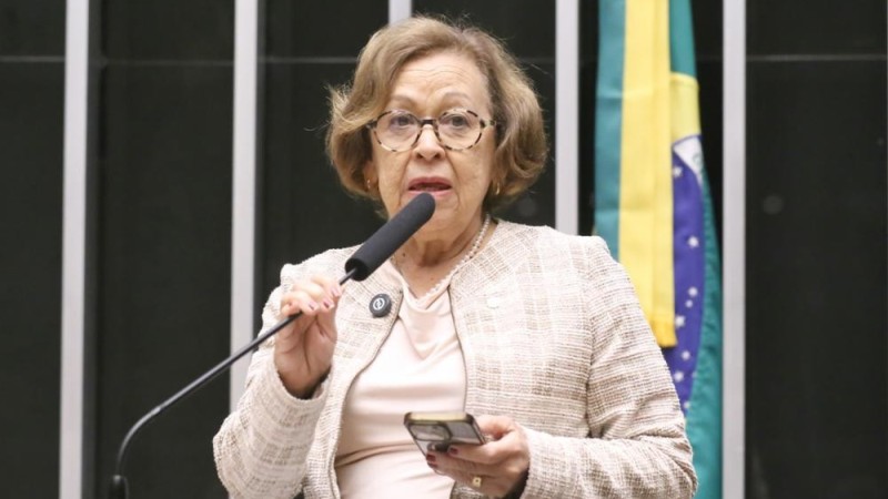 Projeto dobra o prazo mínimo para filiação partidária.