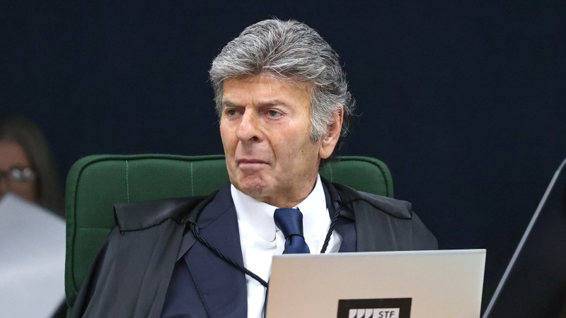 Com placar empatado, voto de Fux deve definir rumo da chamada “tese filhote”.