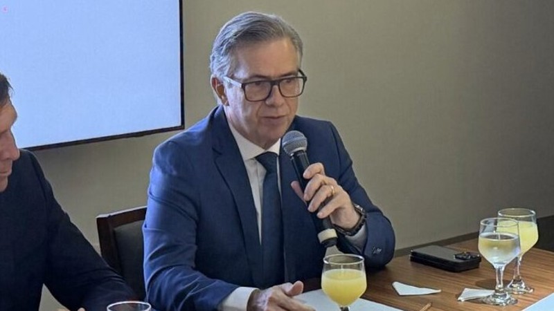 Urgência presidencial a projeto sobre o fim da escala 6x1 foi criticada por parlamentares.