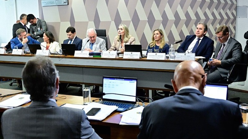 Indicados ao CNJ e ao CNMP participam de sabatina na Comissão de Constituição e Justiça do Senado, etapa obrigatória antes da votação final em plenário.