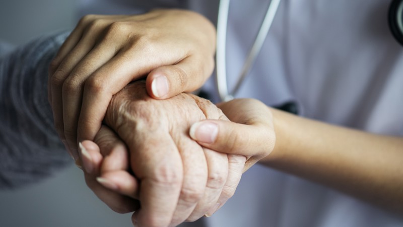 Estatuto consolida direitos e amplia transparência na relação com profissionais de saúde.