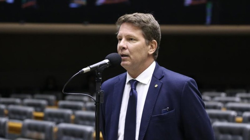 Segundo Mario Frias, rigor da Lei Felca compromete o mercado de mídias digitais, inclusive no setor de jogos.