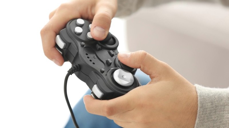 Relator destacou o potencial de uso de videogames para auxiliar na construção de habilidades cognitivas, emocionais e motoras.