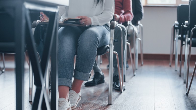 Projeto fixa máximo de estudantes por turma.