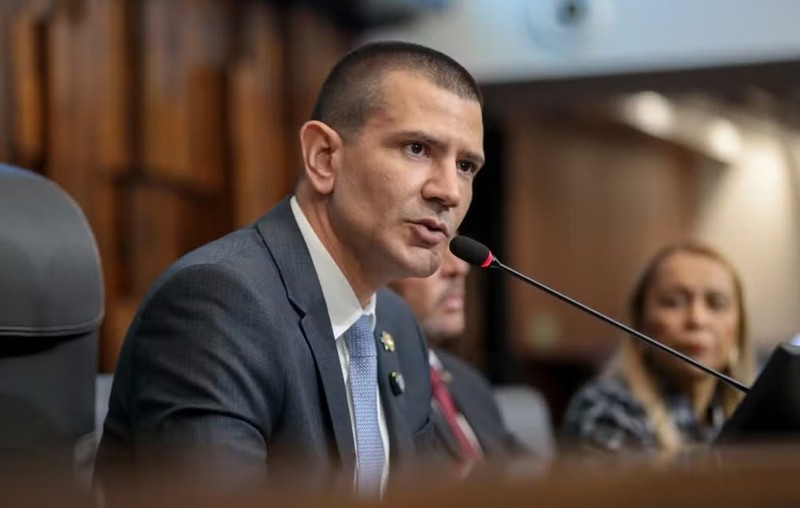 Douglas Ruas é pré-candidato ao governo do Rio de Janeiro em outubro.