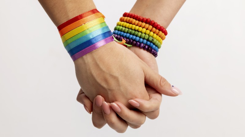 Episódio recente expõe como ataques pessoais ainda sustentam preconceitos e degradam a discussão pública.