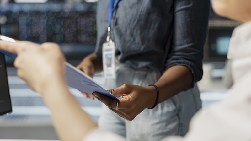 Texto do Executivo busca regulamentar relações no serviço público, mas depende de articulação rápida.