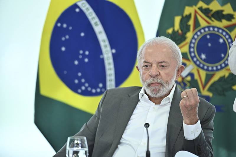 Lula enfrenta desafios para vencer a eleição presidencial pela quarta vez, de acordo com levantamento.