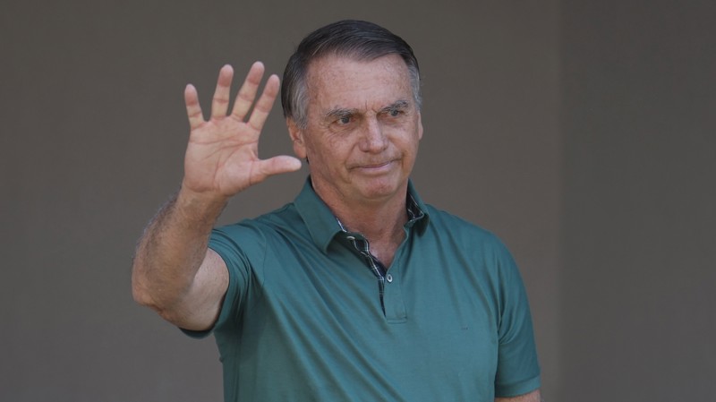 Bolsonaro acusou procuradora de forjar provas em inquérito sobre pesca ilegal.