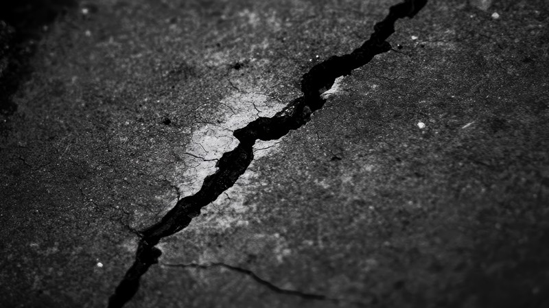 Custos crescentes e ausência de resultado revelam que coerção econômica prolongada não garante controle nem desfecho estratégico.