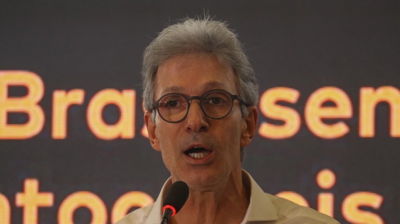 Frente Parlamentar acionou o MPT após Zema afirmar ser contrário à proibição do trabalho infantil no Brasil.
