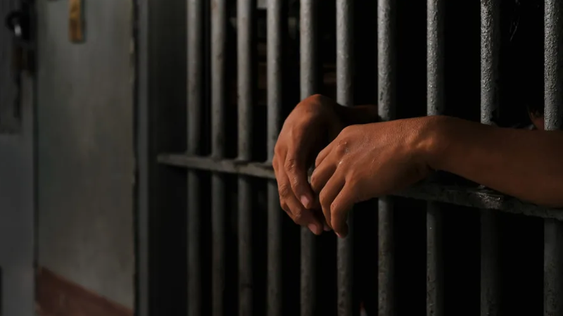 Texto apresentado na Câmara cria exceção constitucional para redução da maioridade penal.