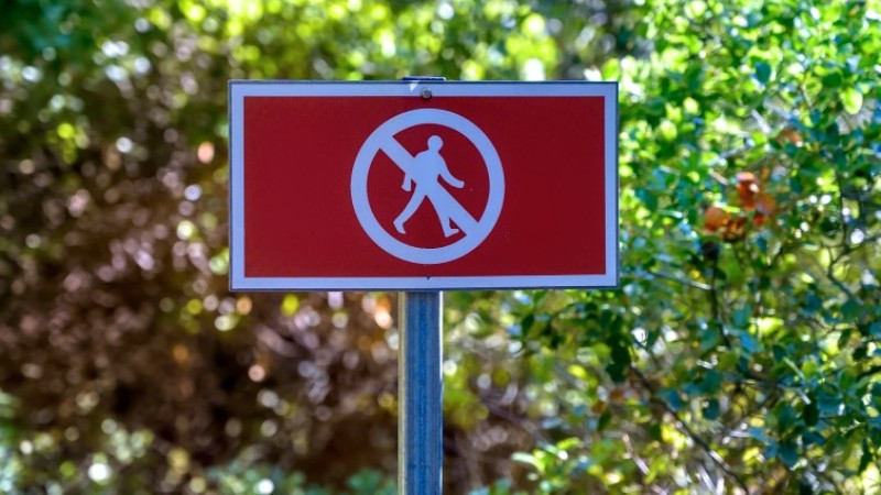 Proposta prevê proibição de condenados ao exercício de profissão que inclua interação com crianças 