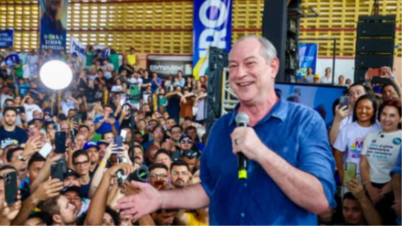 Ciro oficializou sua pré-candidatura neste sábado (16).