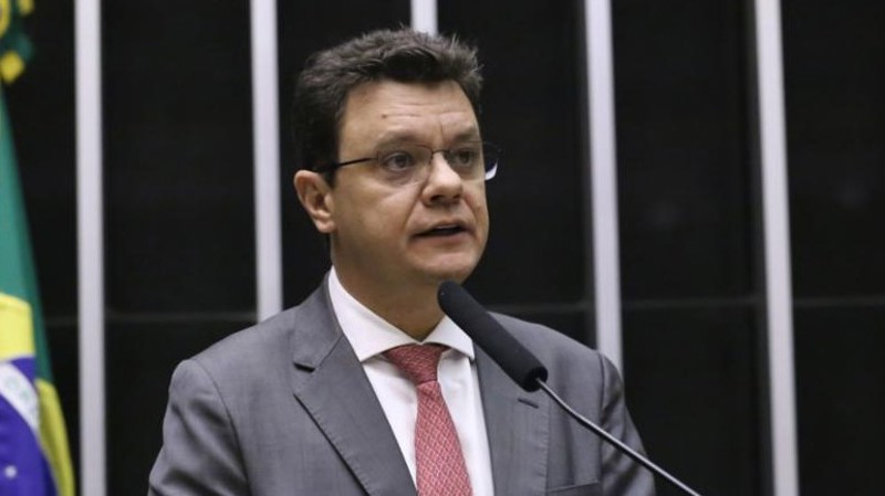 Odair Cunha é um dos membros mais antigos da bancada do PT, exercendo seu sexto mandato consecutivo. 