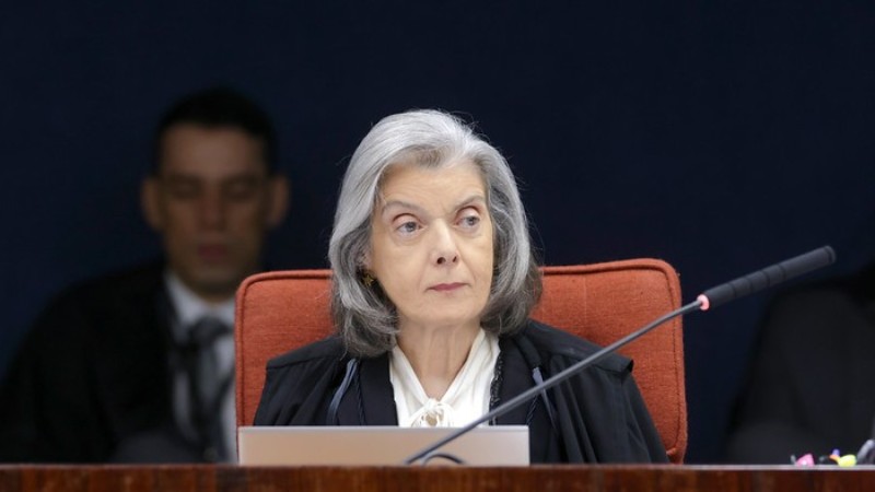 Relatora da ação, a ministra Cármen Lúcia foi a primeira a se manifestar sobre o tema.