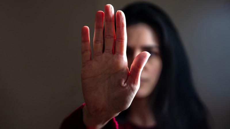Julgamento no Paraná reacende debate sobre violência de gênero e reforça a urgência da presença feminina nos espaços de decisão.