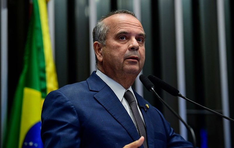 Texto protocolado por Rogério Marinho amplia margem para negociação de jornadas de trabalho.