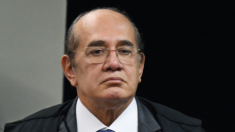 O decano tem 90 dias para devolver o texto.