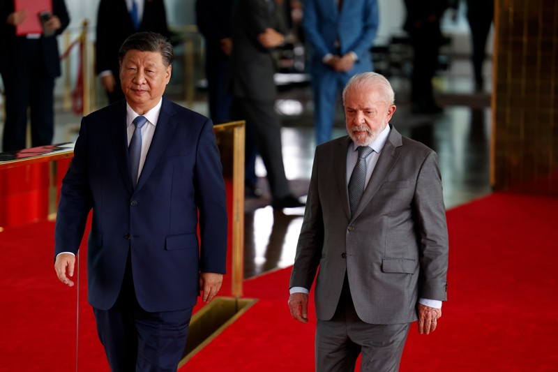 Lula e o presidente da China, Xi Jinping, durante visita do líder chinês ao Brasil em novembro de 2024.