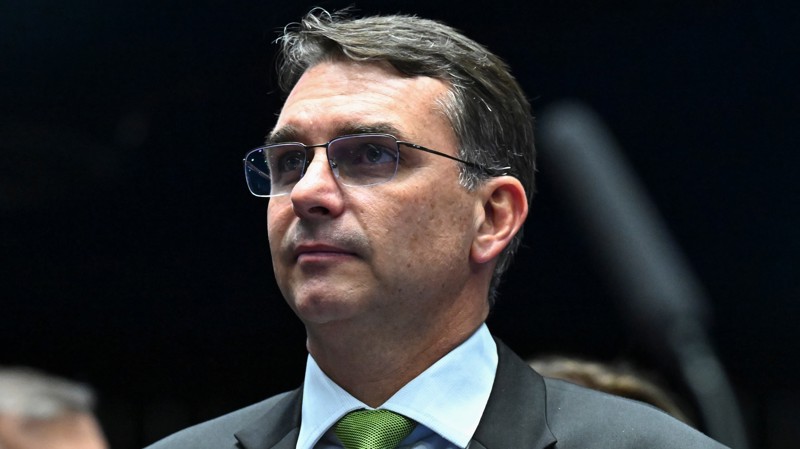 Flávio se reuniu com Trump e com Marco Rubio na última terça-feira.  