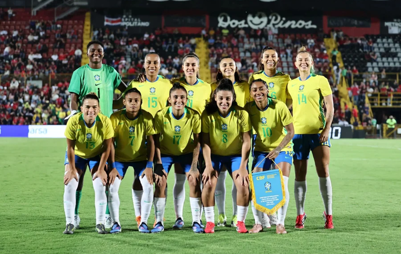 Texto prevê medidas de segurança, venda de ingressos, vistos e proteção de direitos comerciais da FIFA.