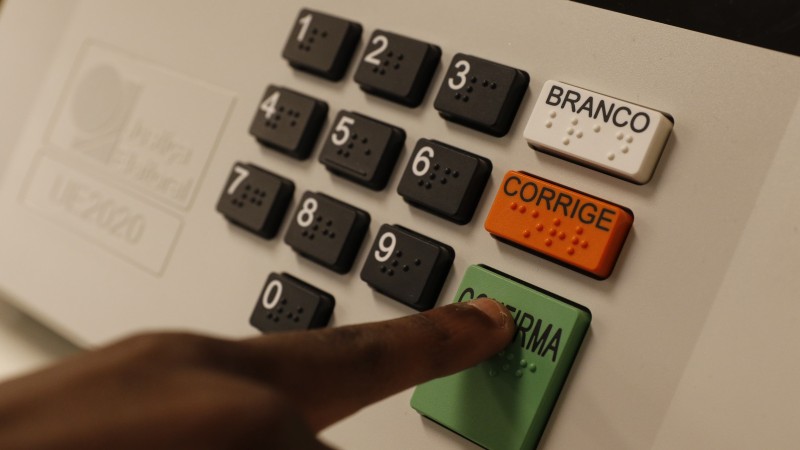 Orientação inclui regras para financiamento, propaganda e prevenção à violência política de gênero, raça e etnia.
