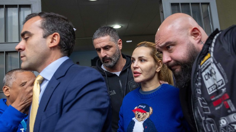 A defesa pedia prisão domiciliar, mas os ministros entenderam que não há motivo para rever a custódia.