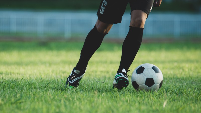 Legislação moderniza a estrutura societária do futebol, mas preserva instrumentos para cobrança de dívidas e combate a fraudes.