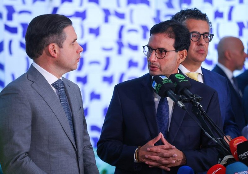 Hugo Motta designou Leo Prates, relator da PEC da 6x1, para relatar projeto que trata do assunto.