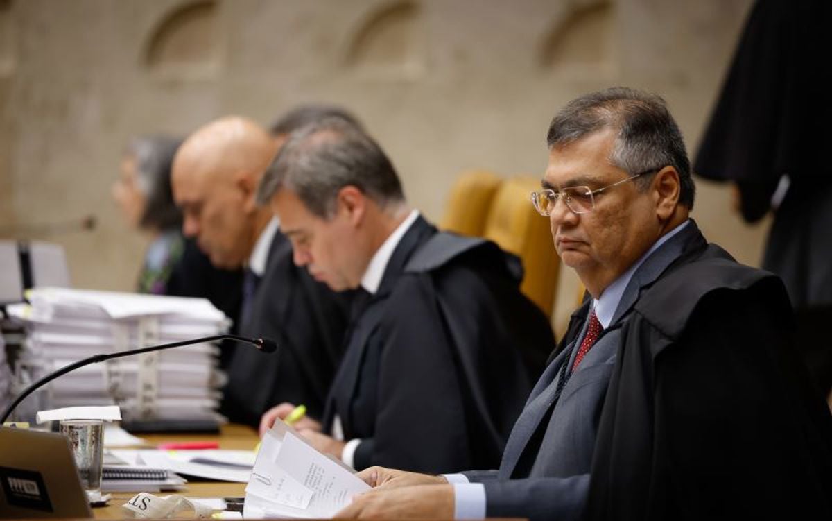 Voto do ministro Flávio Dino foi acompanhado pela maioria do plenário do STF