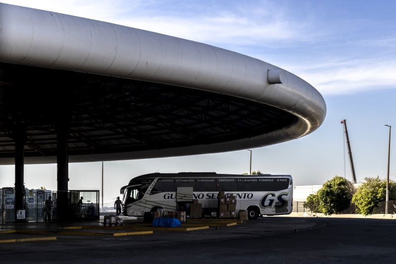 Ônibus interestadual no Terminal Rodoviário de Marília (SP)