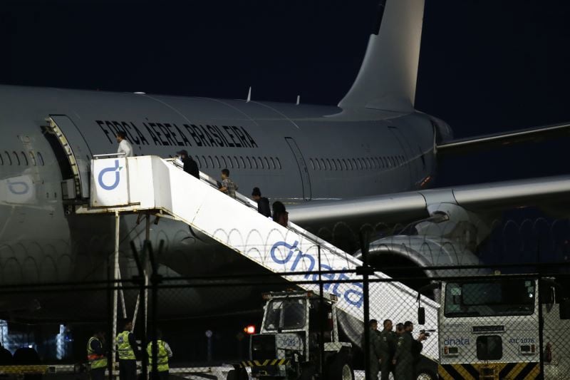 Voo da Força Aérea trazendo brasileiros repatriados dos Estados Unidos, em 7 de fevereiro de 2025.