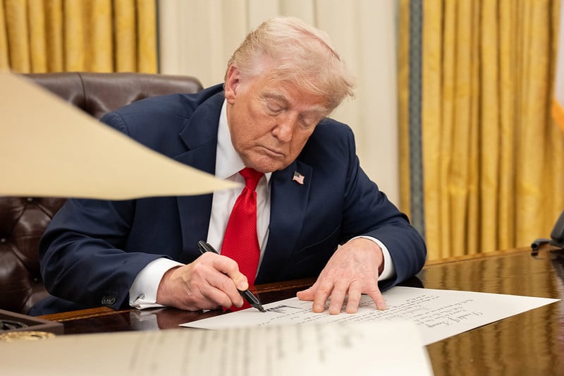 Trump ignora que, em um mundo interconectado, o protecionismo isolado e abrupto pode ser mais destrutivo do que curativo