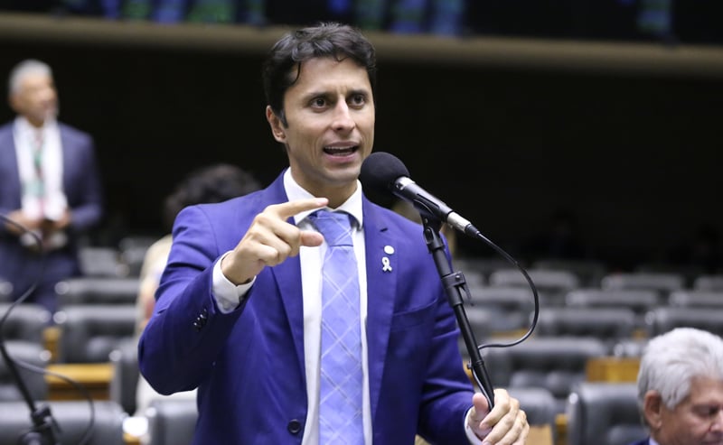 Parlamentar nega que projeto sobre pessoas com deficiência represente retrocesso e reforça compromisso com diálogo