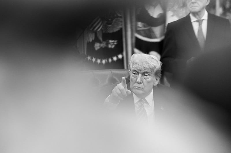 Com a família Trump banida do sistema bancário tradicional desde o 6 de janeiro, seus herdeiros apostaram em criptomoedas como instrumento de poder paralelo