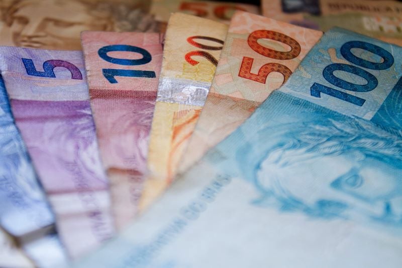 Boletim Focus desta semana registrou baixa nas projeções para a inflação e o dólar.