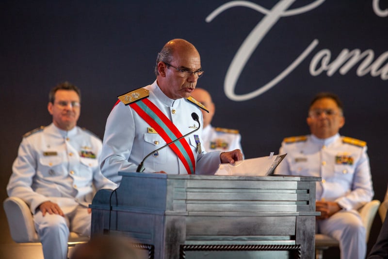Pedido ocorre em ação contra Bolsonaro e militares por tentativa de golpe em 2022.