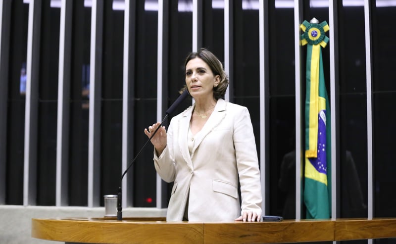 Texto tenta adaptar a legislação à realidade de famílias com guarda compartilhada.