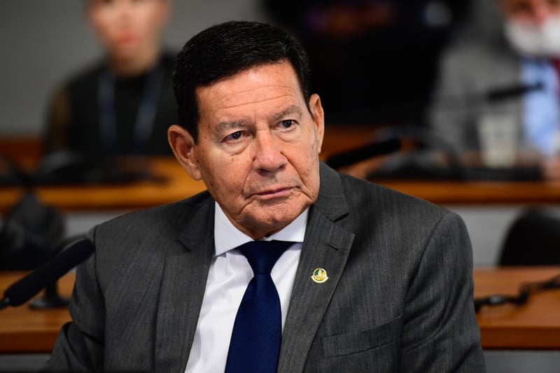 Ex-vice diz que transição foi tema das conversas com o ex-presidente após derrota em 2022.
