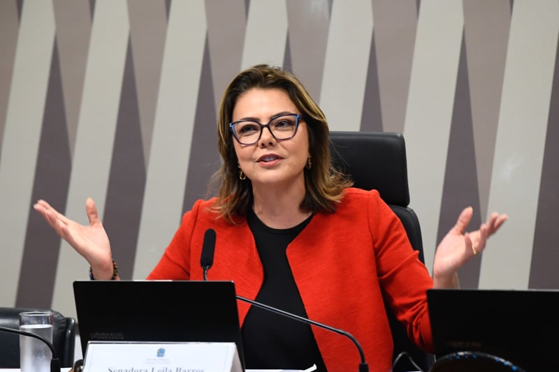 Senadora Leila Barros é a relatora da proposta.