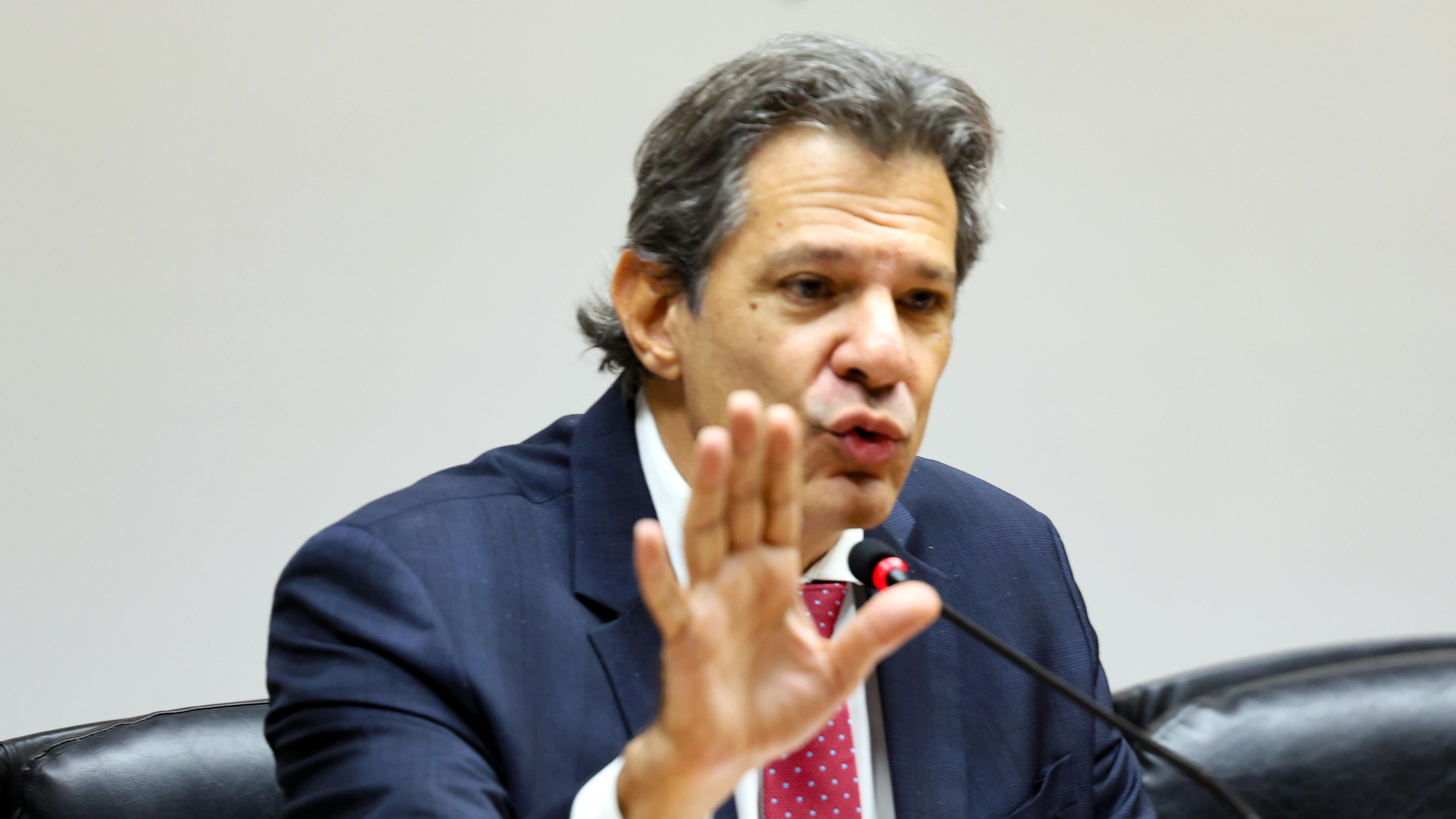 Sem rever vinculações e conter a dívida, o governo perderá a capacidade de investir e operar.