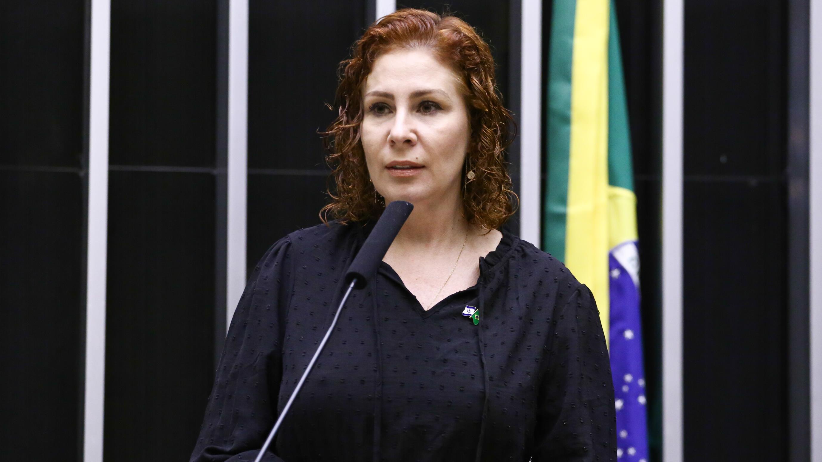 Carla Zambelli.