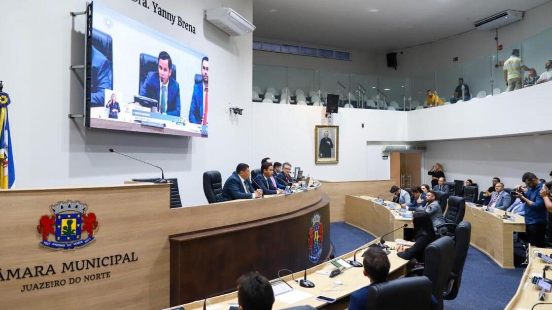 Vereadores passariam a ganhar mais de R$ 17 mil por mês.