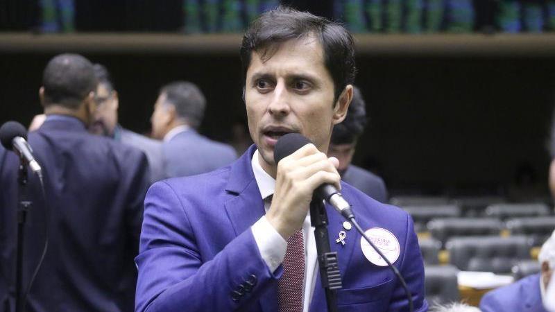 O deputado Duarte Jr. (PSB-MA) é o autor da proposta.
