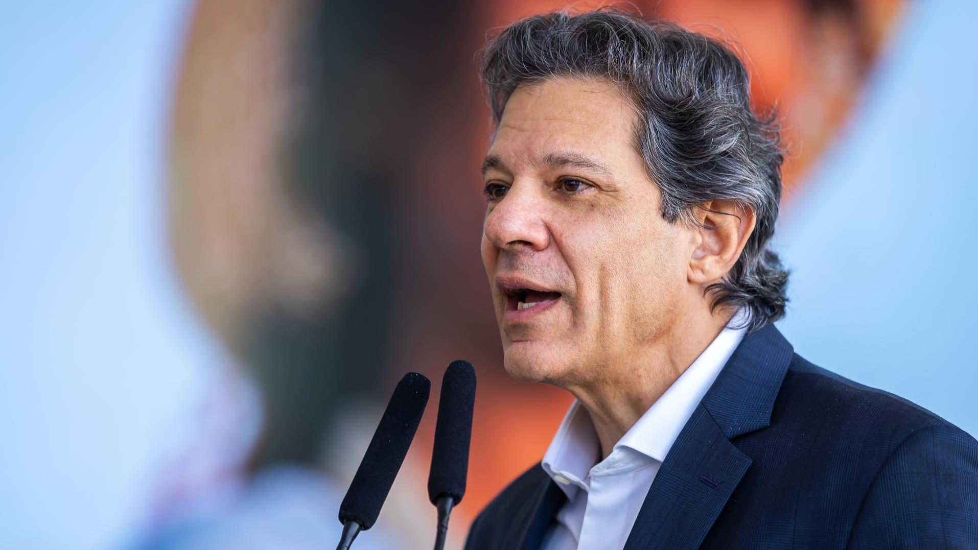 Fernando Haddad durante pronunciamento.