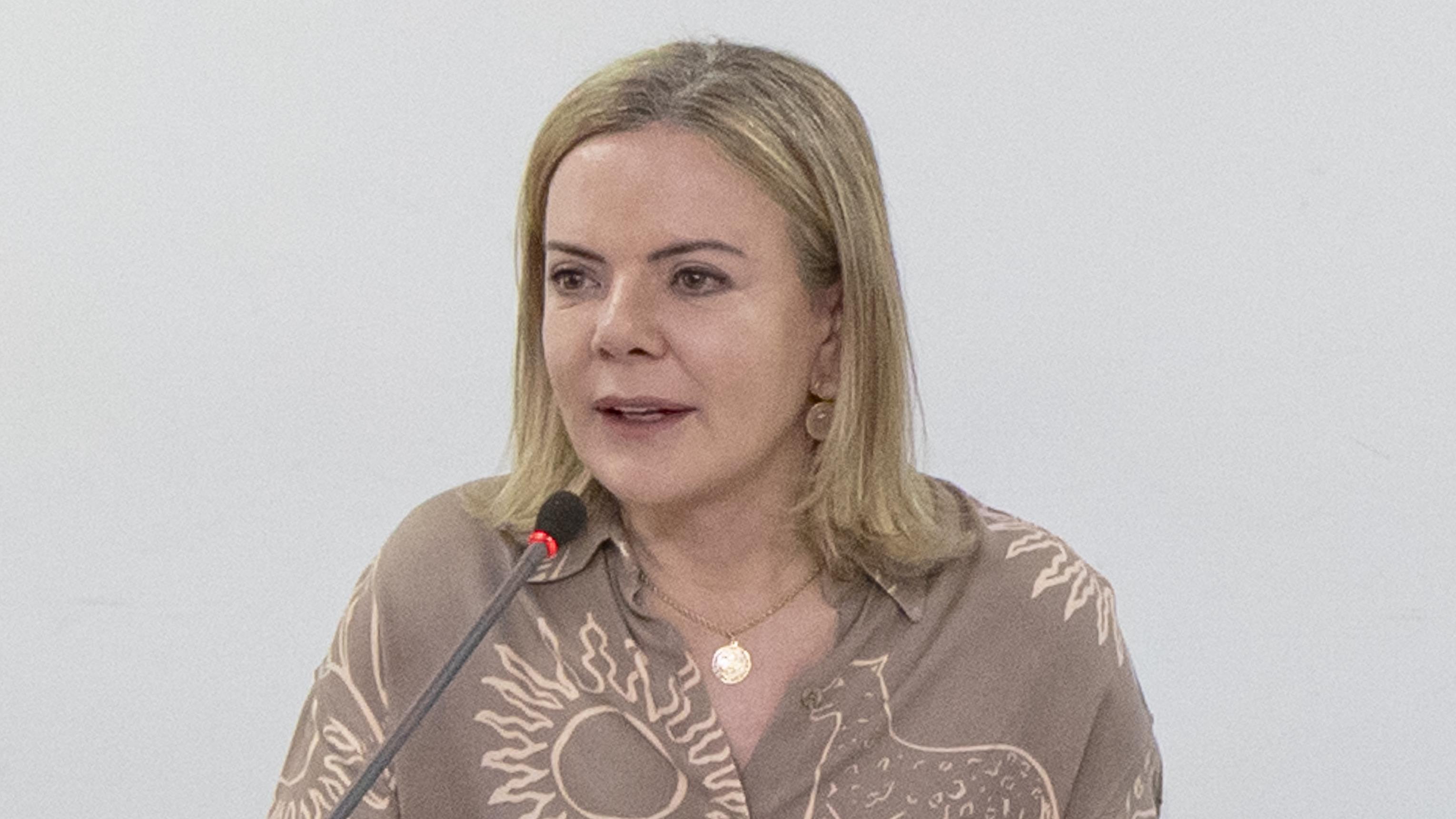 Ministra Gleisi Hoffmann.
