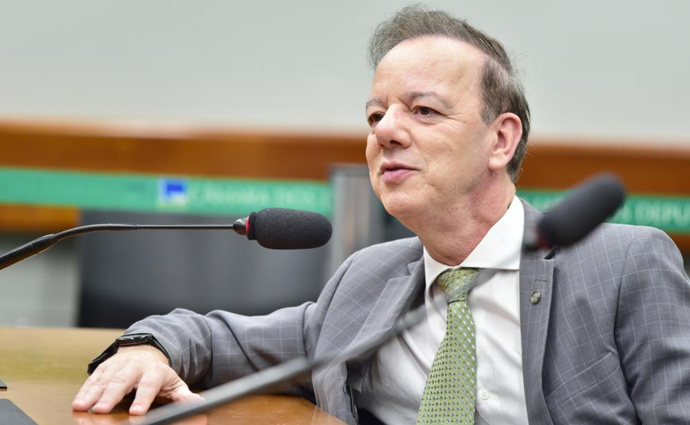 Deputado Ismael.