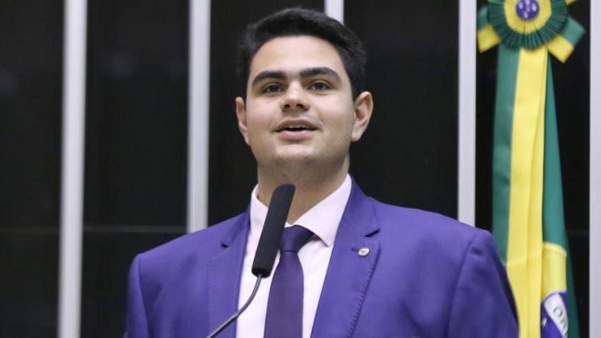 Deputado Ícaro de Valmir.