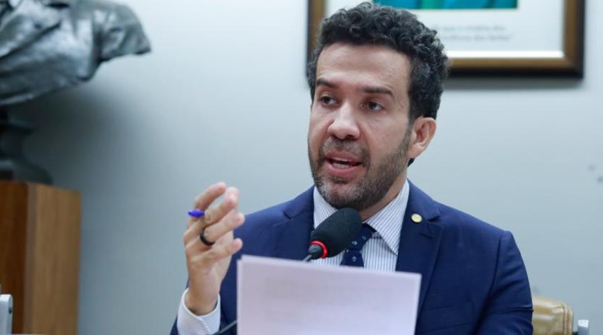 André Janones